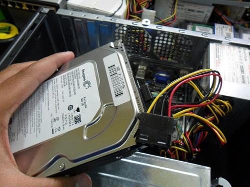Dịch vụ thay SSD cài win miễn phí tận nơi Dịch vụ thay SSD cài win miễn phí tận nơi